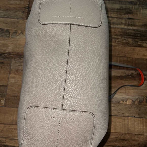 Tory Burch Perry Reversible Tote - Picture 7 of 16